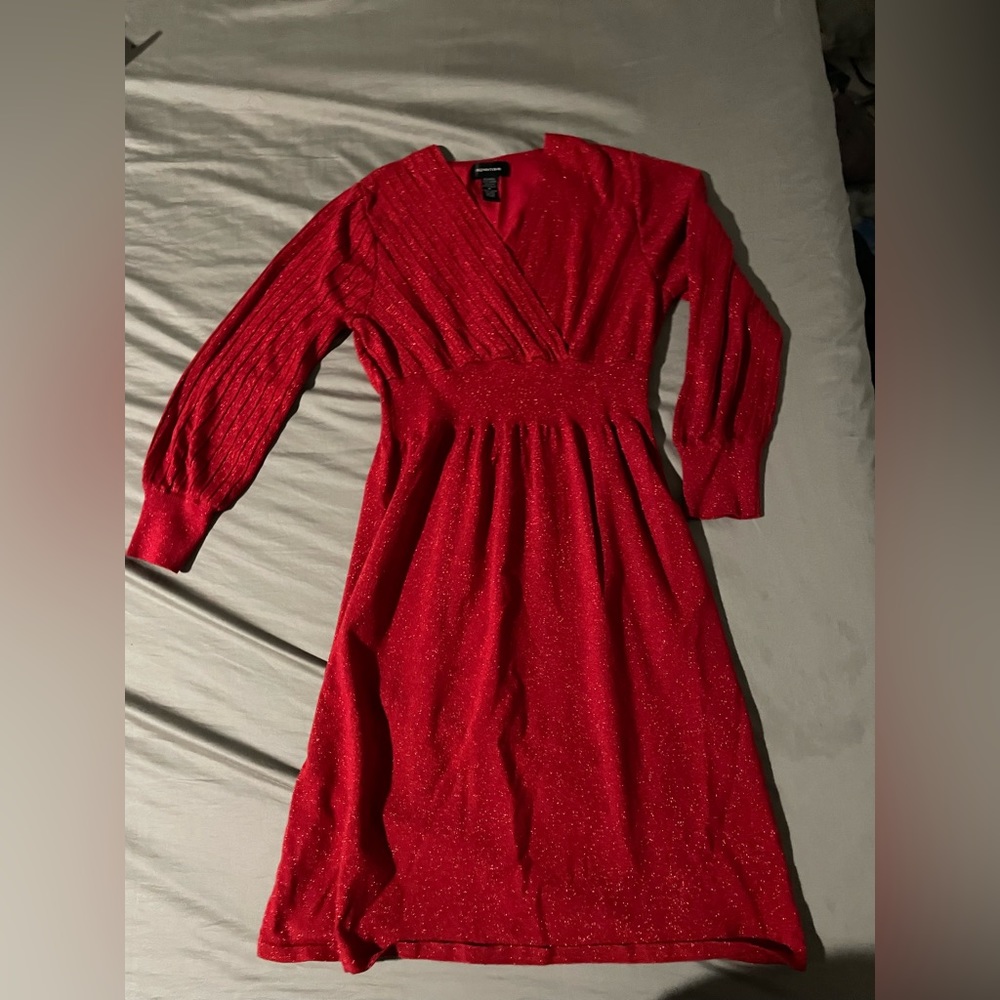 Elegant Red Midi Dress